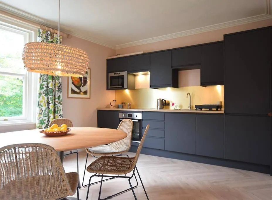 Sunny, Stylish Character Apartment Next To Park York 0*,  United Kingdom